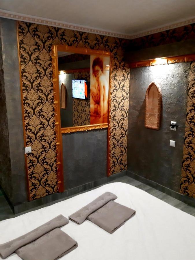 דנייפרופטרובסק Смарт Апартаменты Джакузи מראה חיצוני תמונה